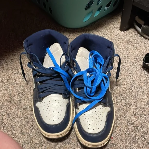 My first shoe and just don’t fit anymore - Picture 8 of 8